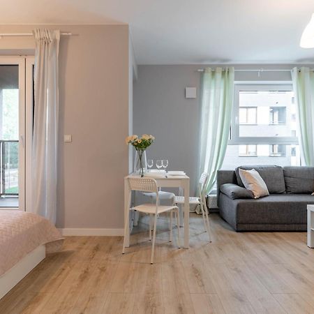 Wrocapartments Starcenter - Parking Free Breslavia Esterno foto