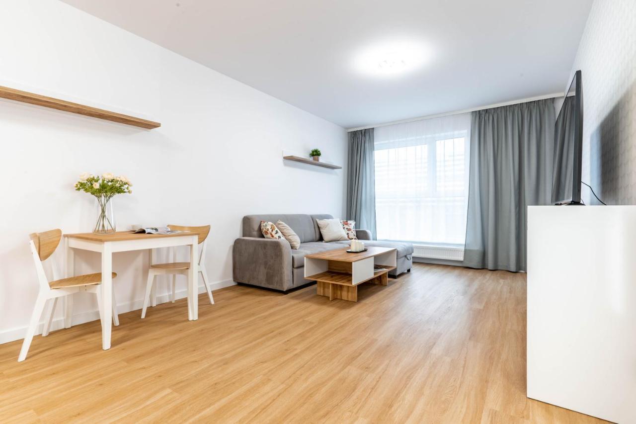 Wrocapartments Starcenter - Parking Free Breslavia Esterno foto
